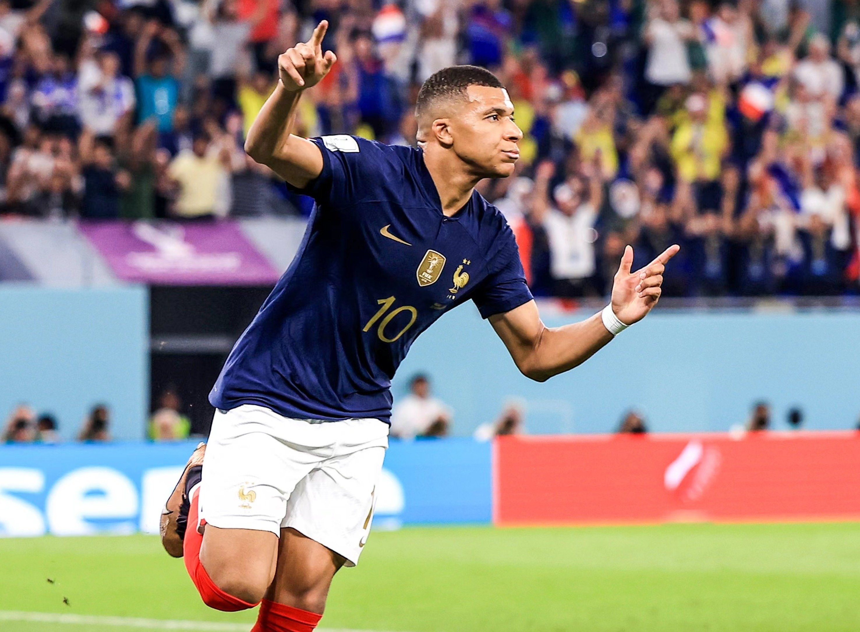 NBA历史控卫得分排行揭秘：威少惊艳夺魁，库里稳居第三，欧文位列第13