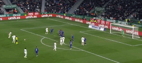 三点决定周琦与北京队的合约，将是职业生涯最后一份顶薪合同